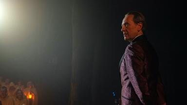 Desde otro lugar 1x7