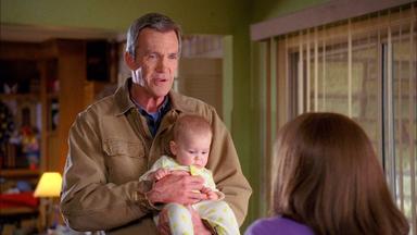 The Middle 8x13