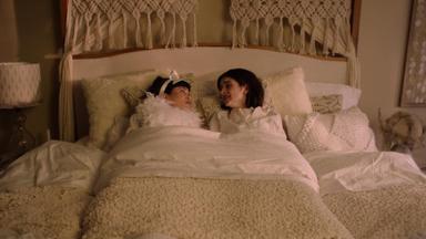 Three Busy Debras 1x3