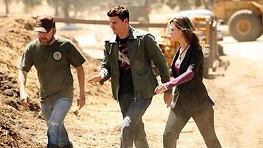 Bones 3x4