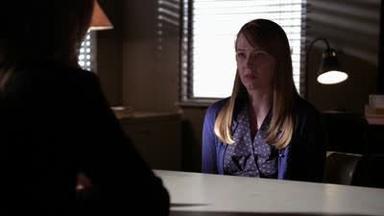 Mentes criminales 9x23