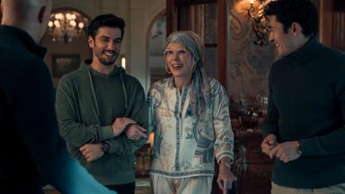 Nine Perfect Strangers 2x4