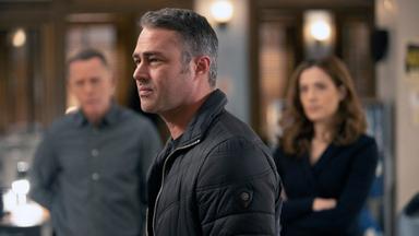 Chicago Fire 8x15