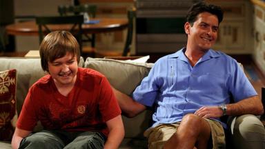 Dos hombres y medio 6x13