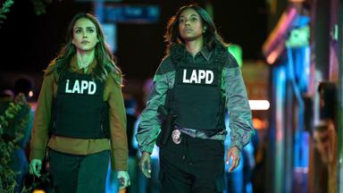 L.A.'s Finest. Policías de Los Ángeles 2x2
