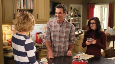 Modern Family 11x5