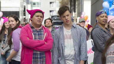 Modern Family 8x20