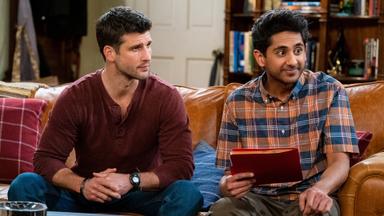 United States of Al 1x10