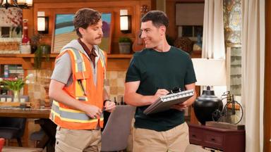 The Neighborhood 5x1