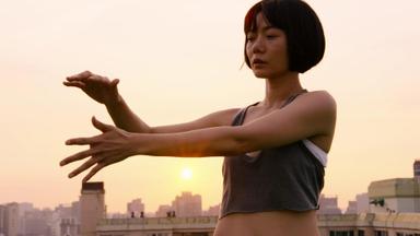 Sense8 2x4