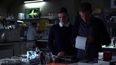 Marvel Agentes de S.H.I.E.L.D. 2x1