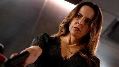 La chica de la limpieza 4x7