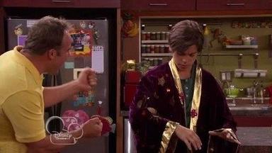 Los magos de Waverly Place 4x3