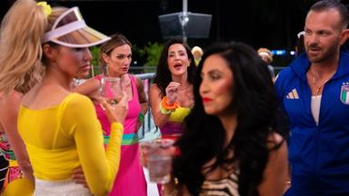 Team Moms: Baseball 1x8